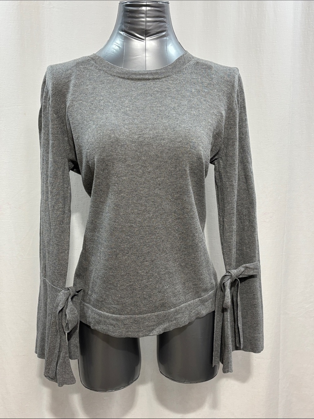 J. Crew Gray Crewneck Sweater w/Bell sleeves Tie-Cuff 299 stretch work party